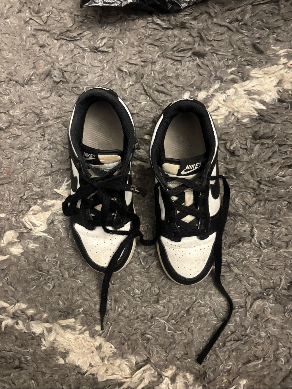 Nike Kids Black and White Low-Top Sneakers